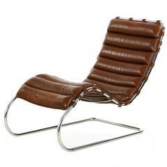 Fine Mies van der Rohe for Knoll MR Chaise Lounge in Original Leather