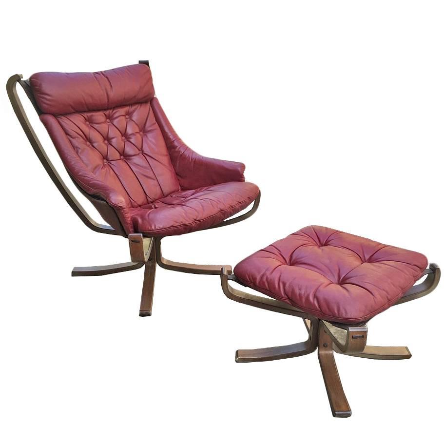 Pair of Armchairs with Ottomans, Design Frau, 1960