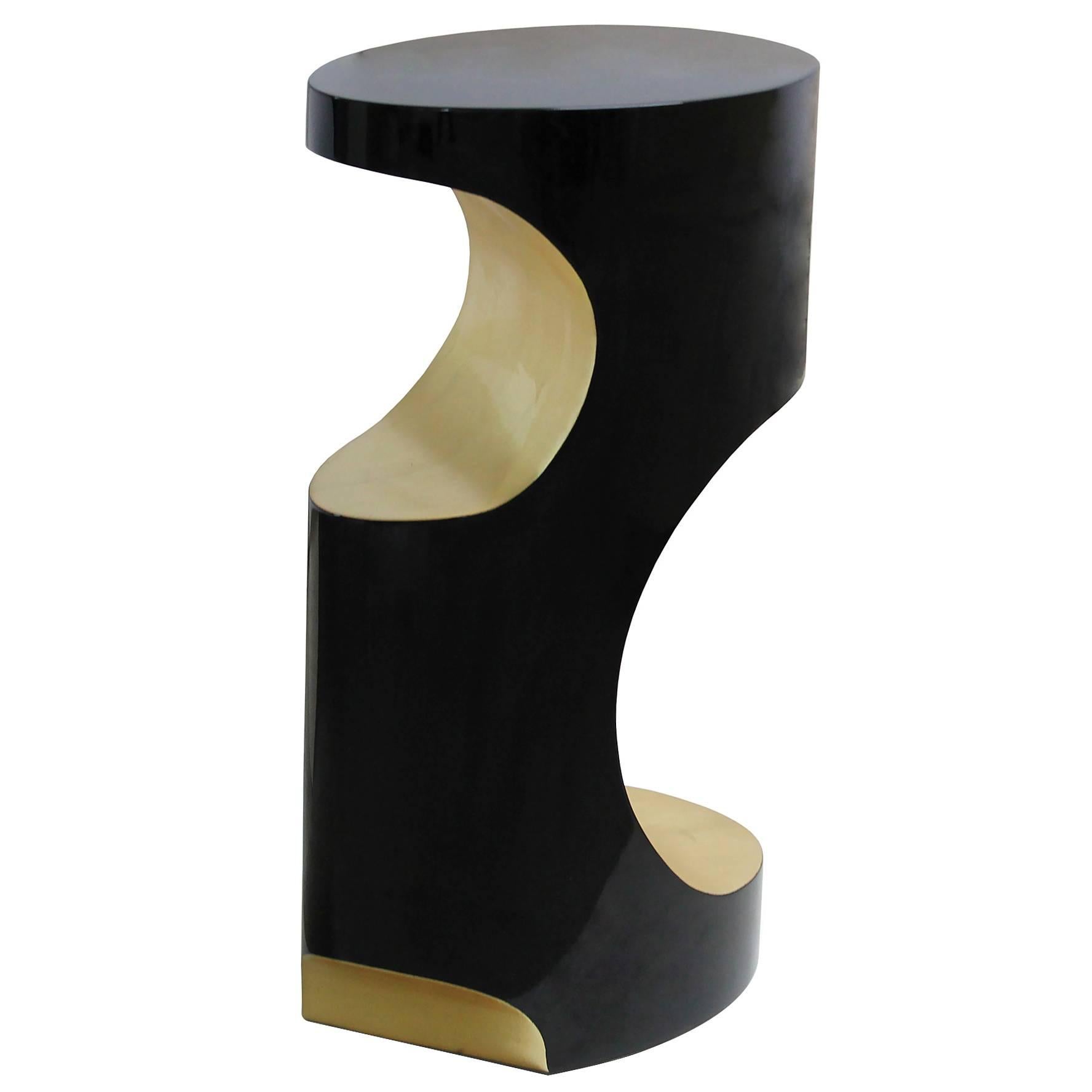 Felix Oval Side Table High Glossy Black and Gold Leaf Base For Sale