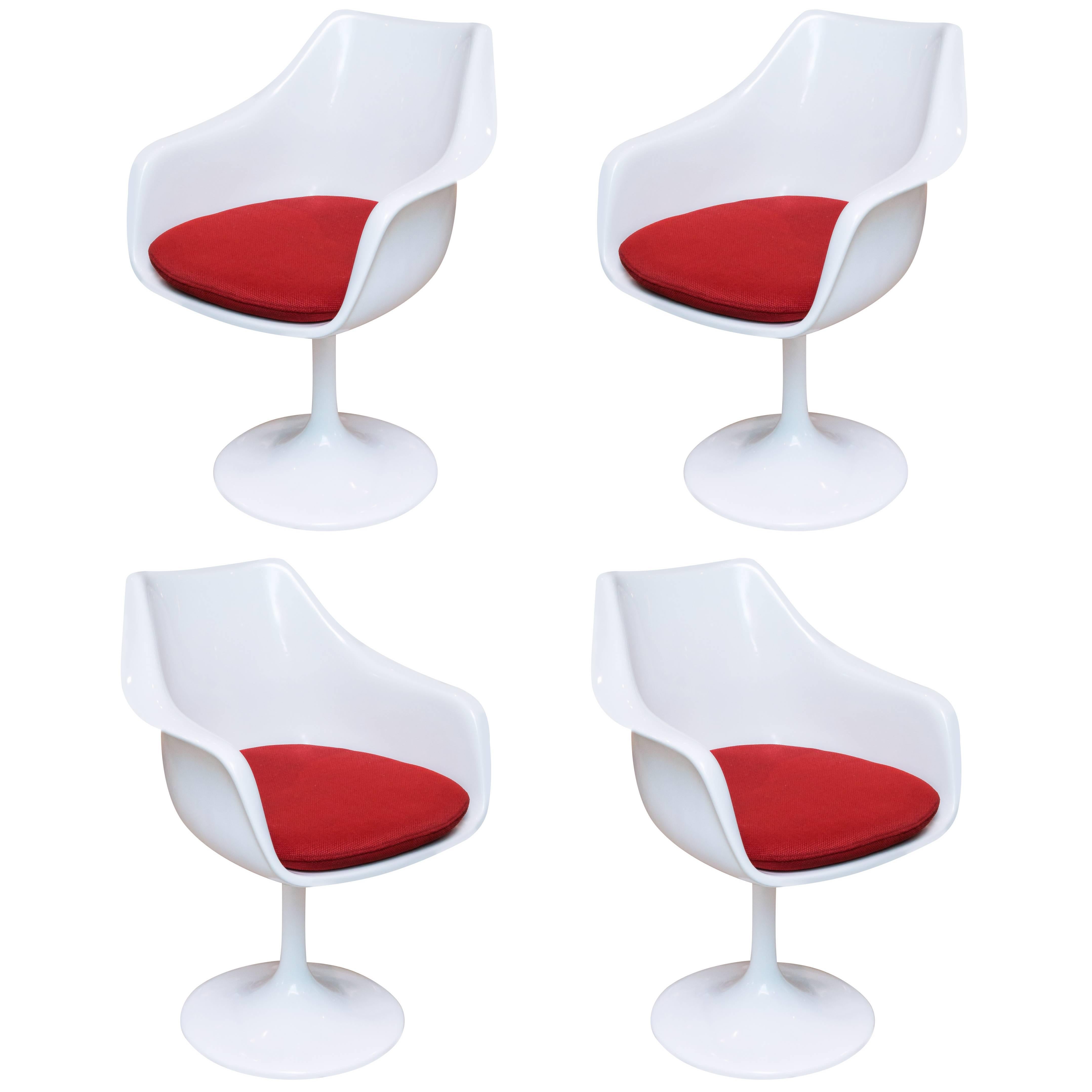 Set of Four Saarinen-Style Tulip Armchairs
