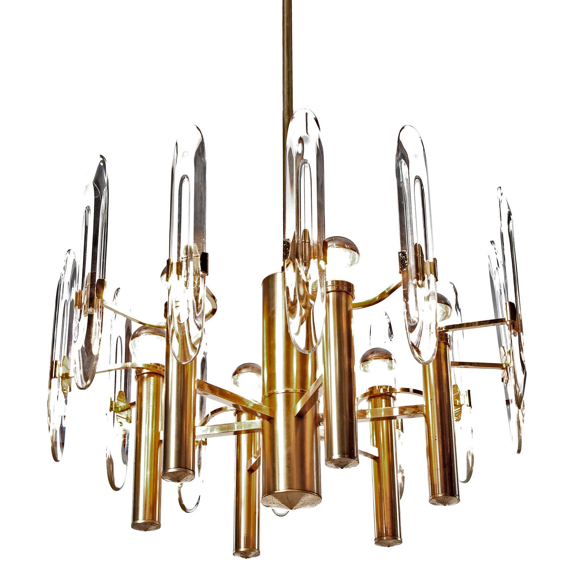 1960’s Six-Light Gold-Plated Brass and Crystal Glass Chandelier by G. Sciolari For Sale