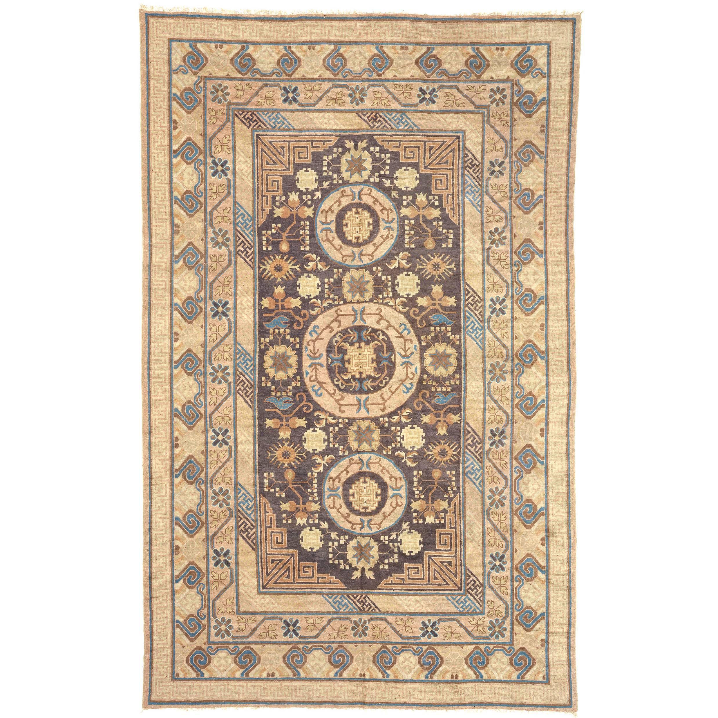 Early 20th Century Khotan Carpet For Sale