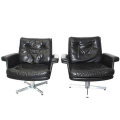 Pair of Lounge Chairs by H. W. Klein, 1960s, Denmark 5