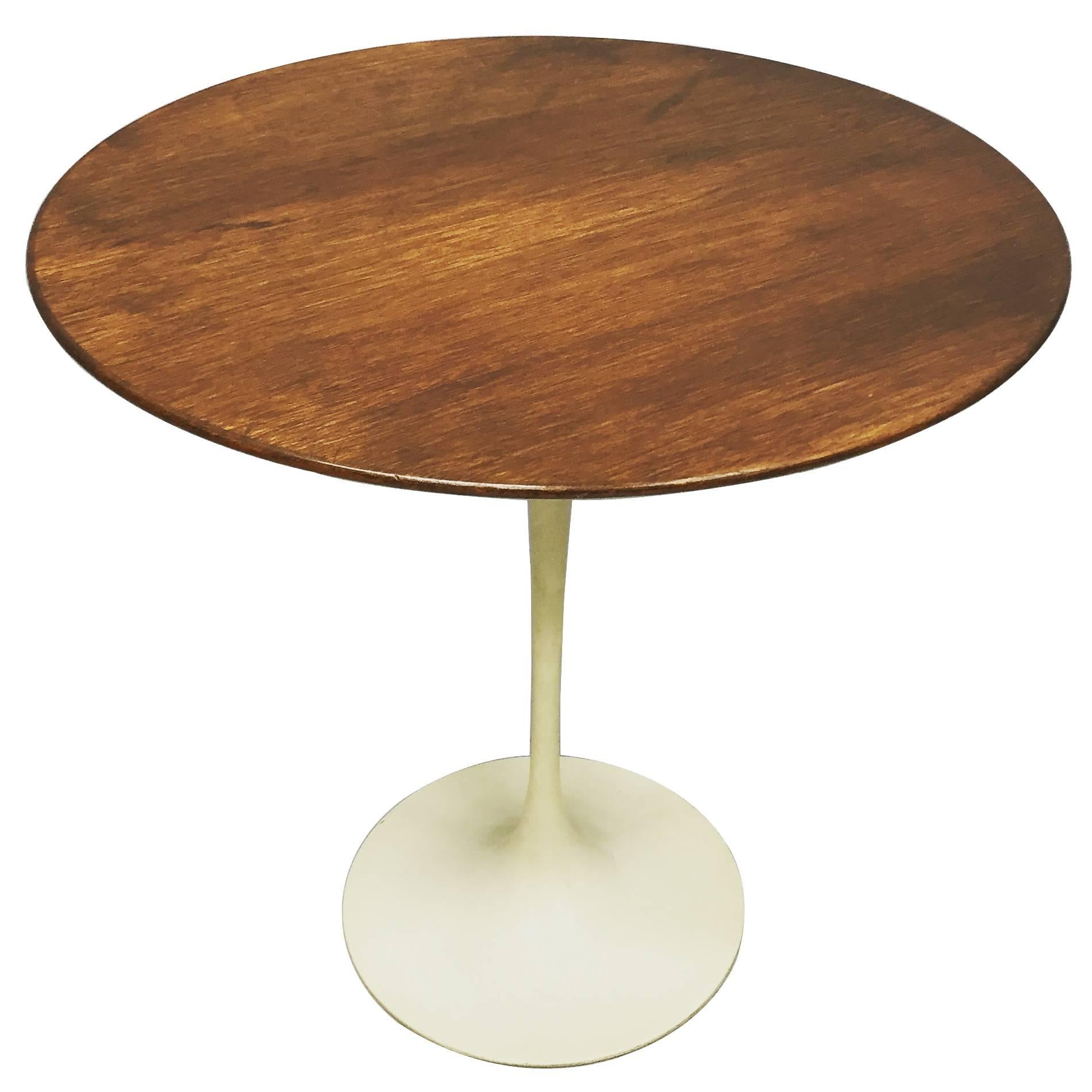Eero Saarinen for Knoll Tulip Side Table in Walnut