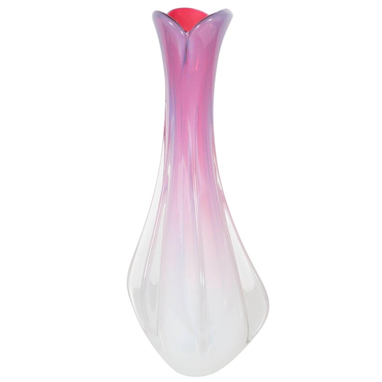 Mid-Century Handblown Murano Glass Vase in Ombre Tones of Rose and Chambord For Sale