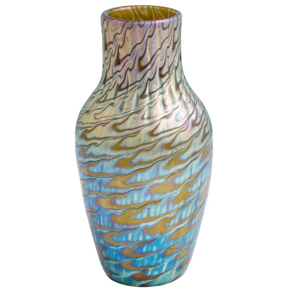 Highly Iridescent Loetz Vase, circa 1898 Phenomen Gre 7734