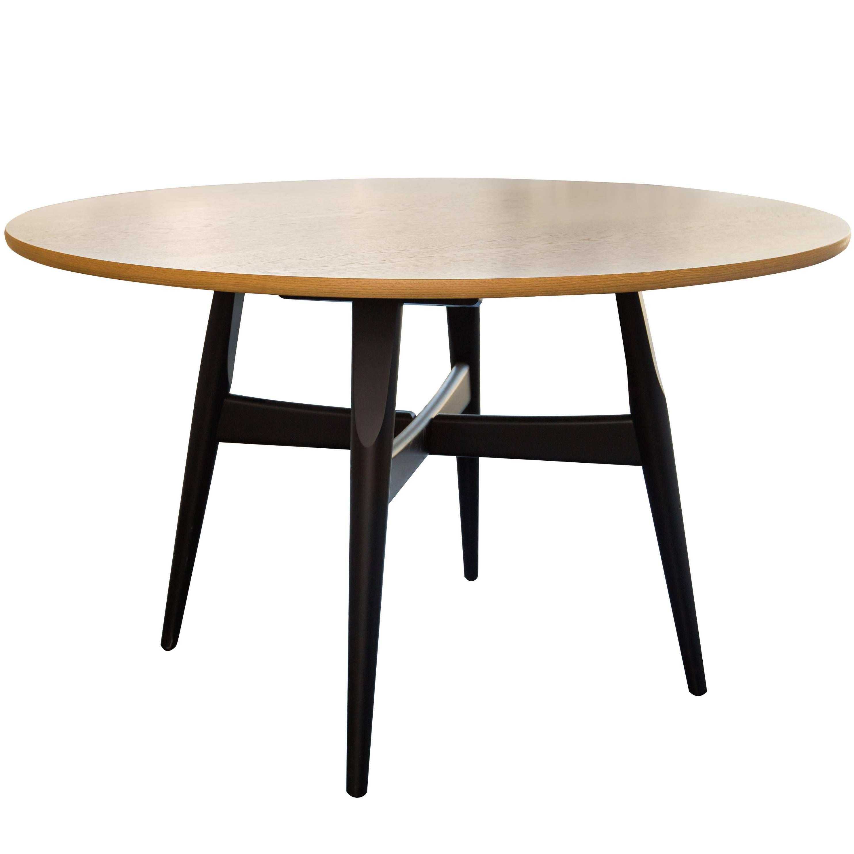 Hans Wegner 526 Table in Oak For Sale