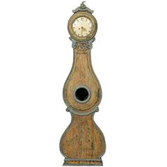 Swedish 19th Century Fryskdahl Wooden Clock with Rose Carved Crest
