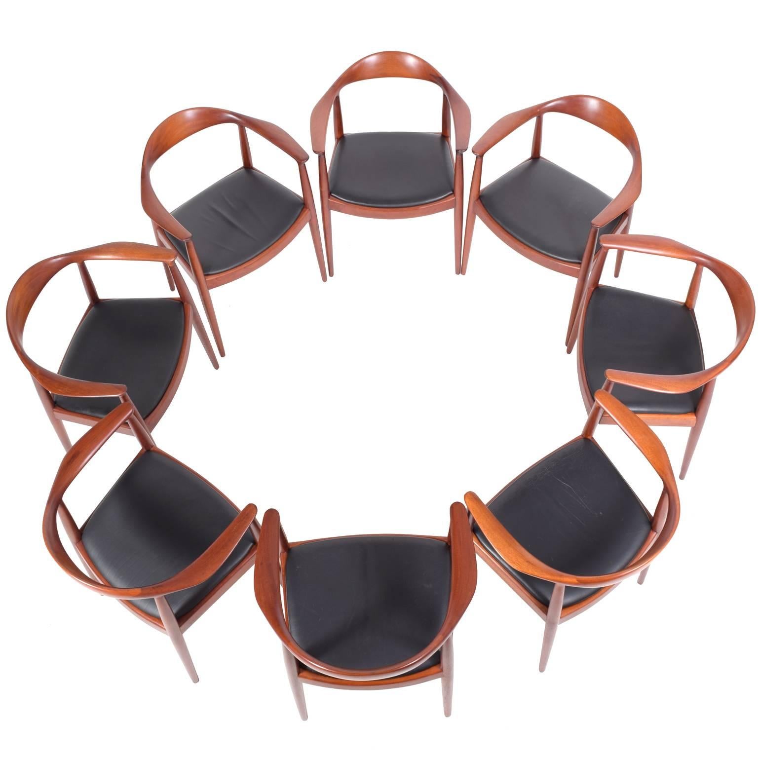 Set of Eight Hans Wegner Classic "Round" Chairs for JH