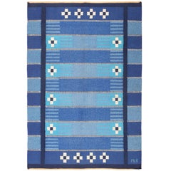 Blue Vintage Swedish Kilim Rug. Size: 4 ft 6 in x 6 ft 9 in (1.37 m x 2.06 m)