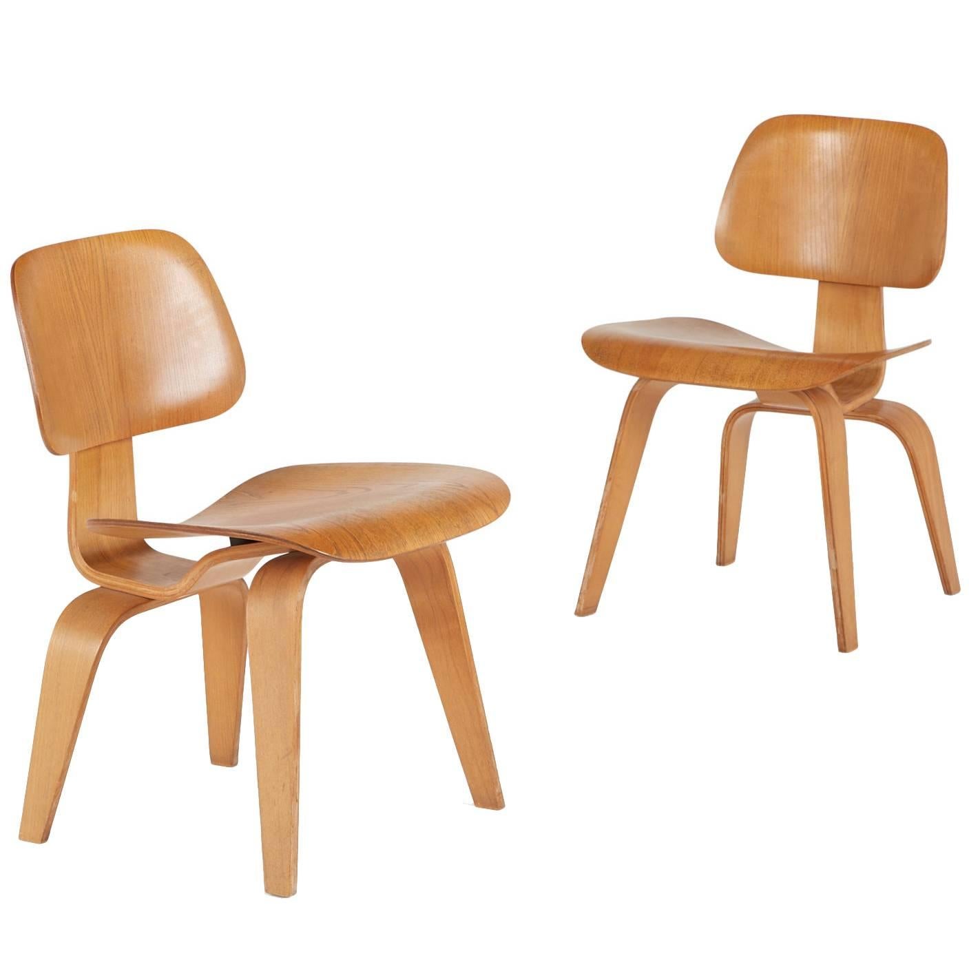 Evans Rare 1940s DCW Molded Plywood Chairs by Charles and Ray Eames