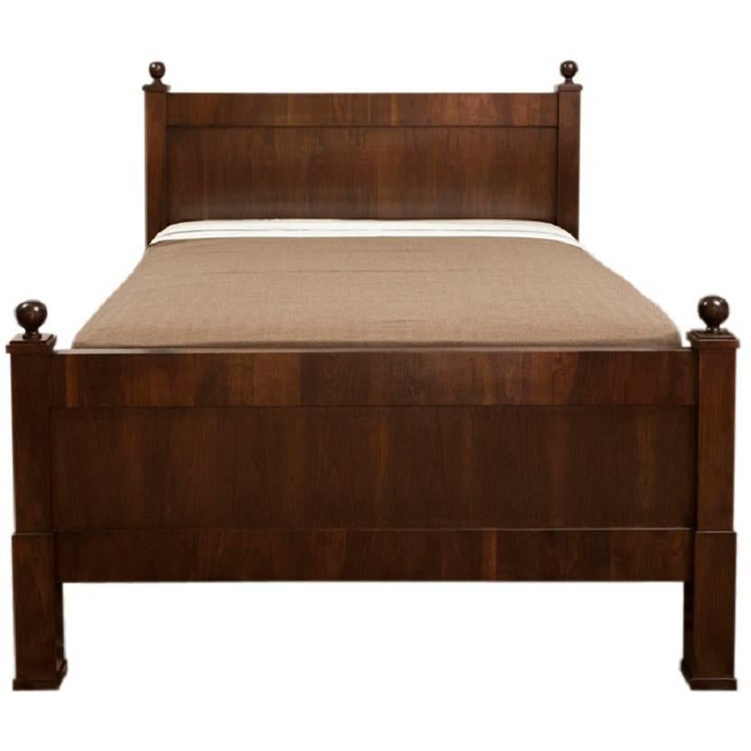 Harbinger Sellig Walnut Bed