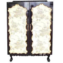Bar Cabinet in Chinoiserie