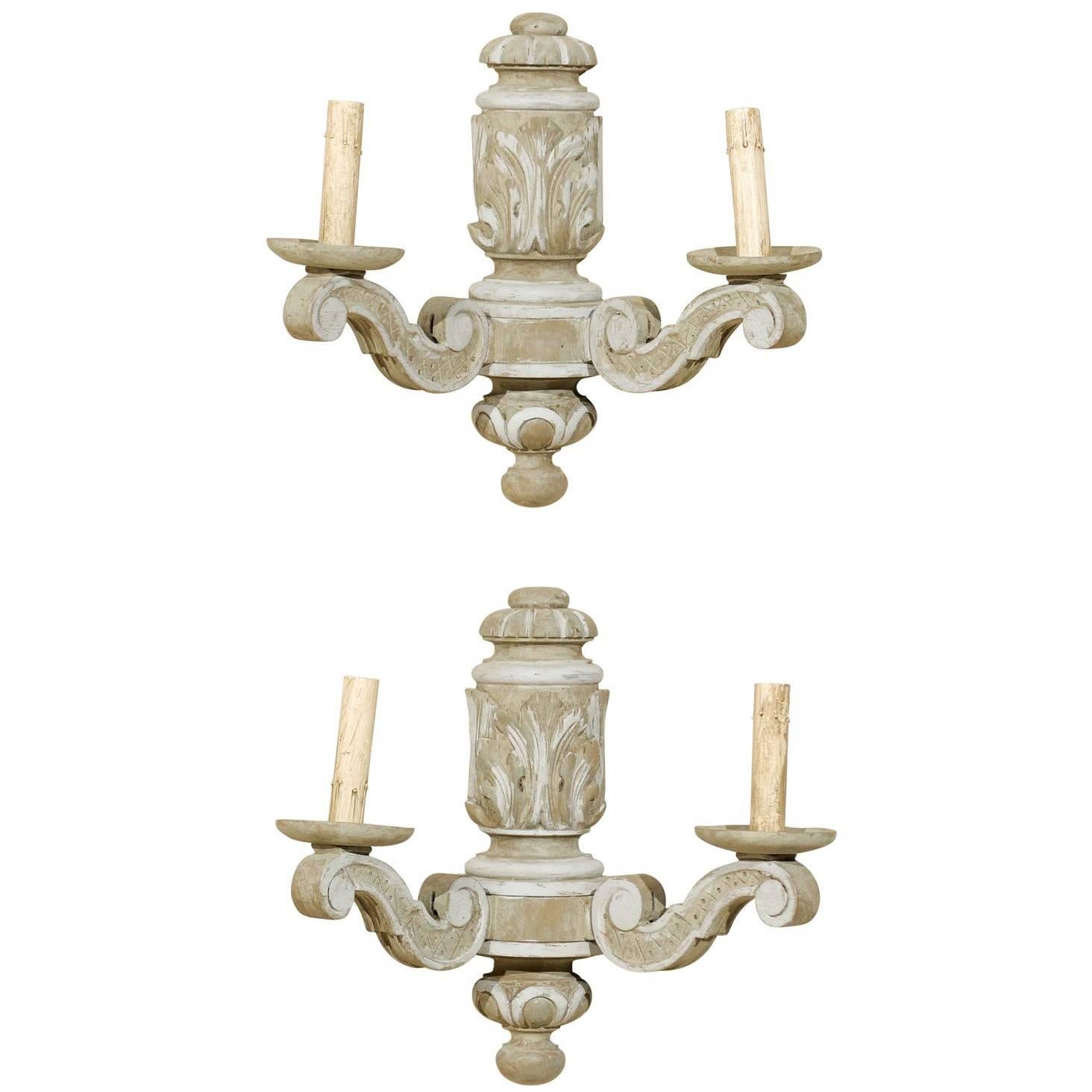 Pair of French Carved and Two-Toned Painted Wood Sconces with Acanthus Leafs