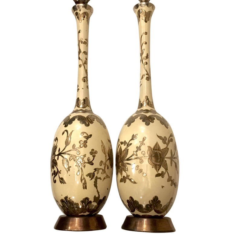 Pair Of Large Vintage Brass Lamps At 1stdibs Pair Of Large Painted Brass Table Lamps