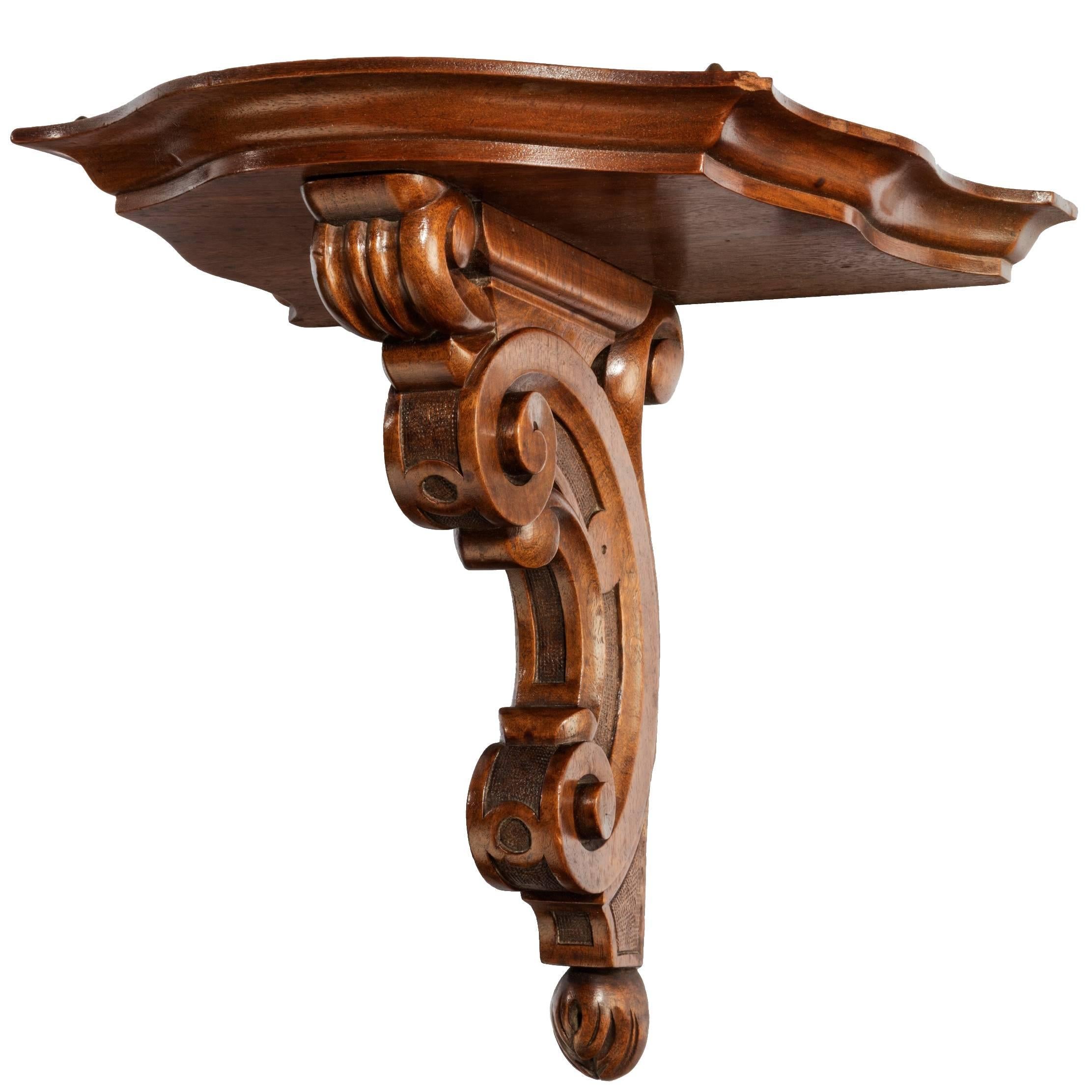 Well Carved Victorian Walnut Bracket