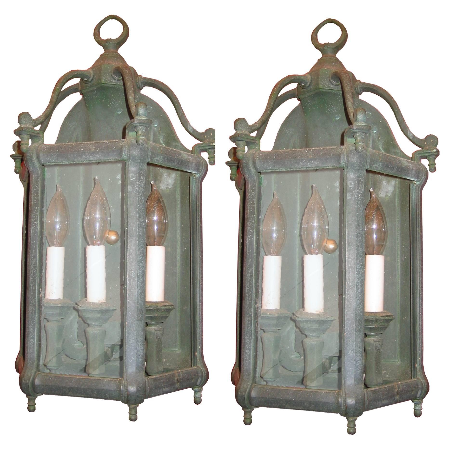 Solid Cast Bronze English Wall Lantern For Sale