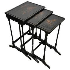 Early 19th Century Chinoiserie Tables, Nest of Three 8