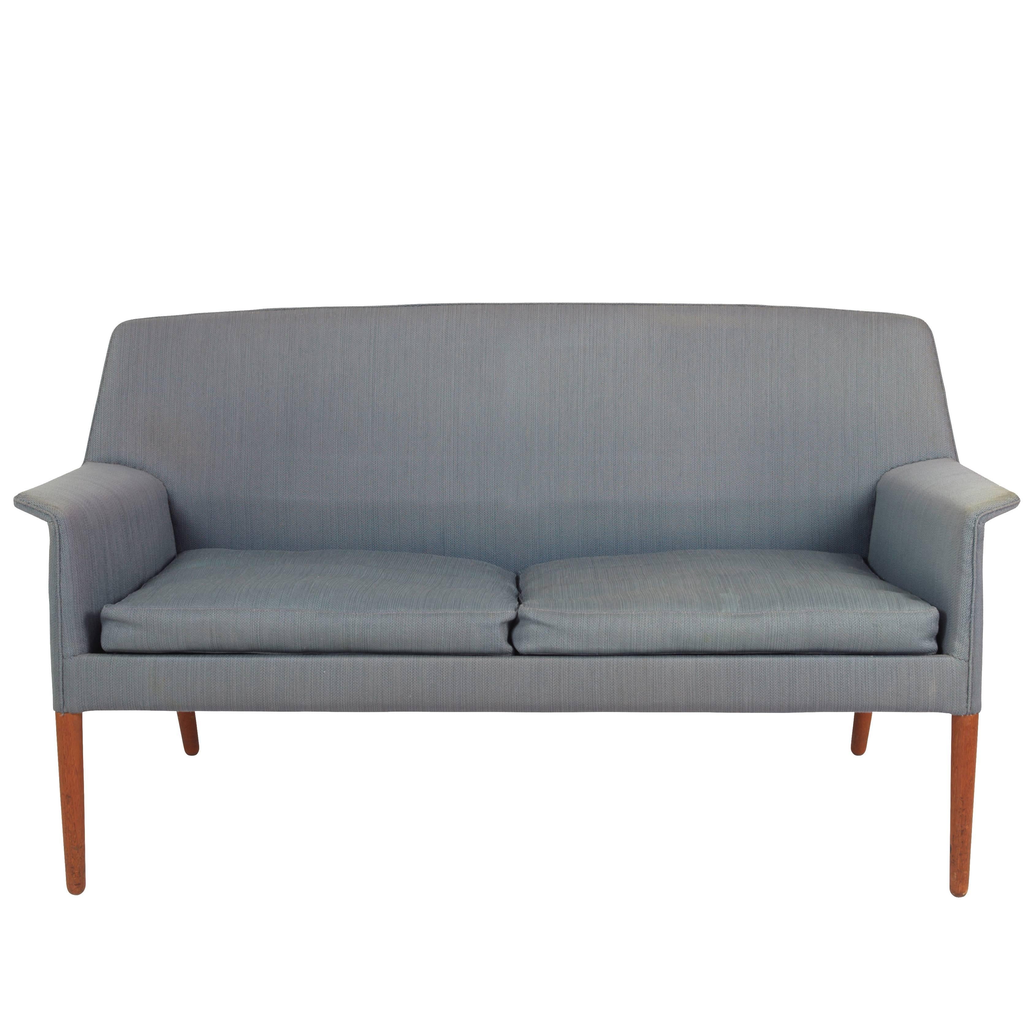 Sofa by Ejner Larsen & Aksel Bender Madsen For Sale