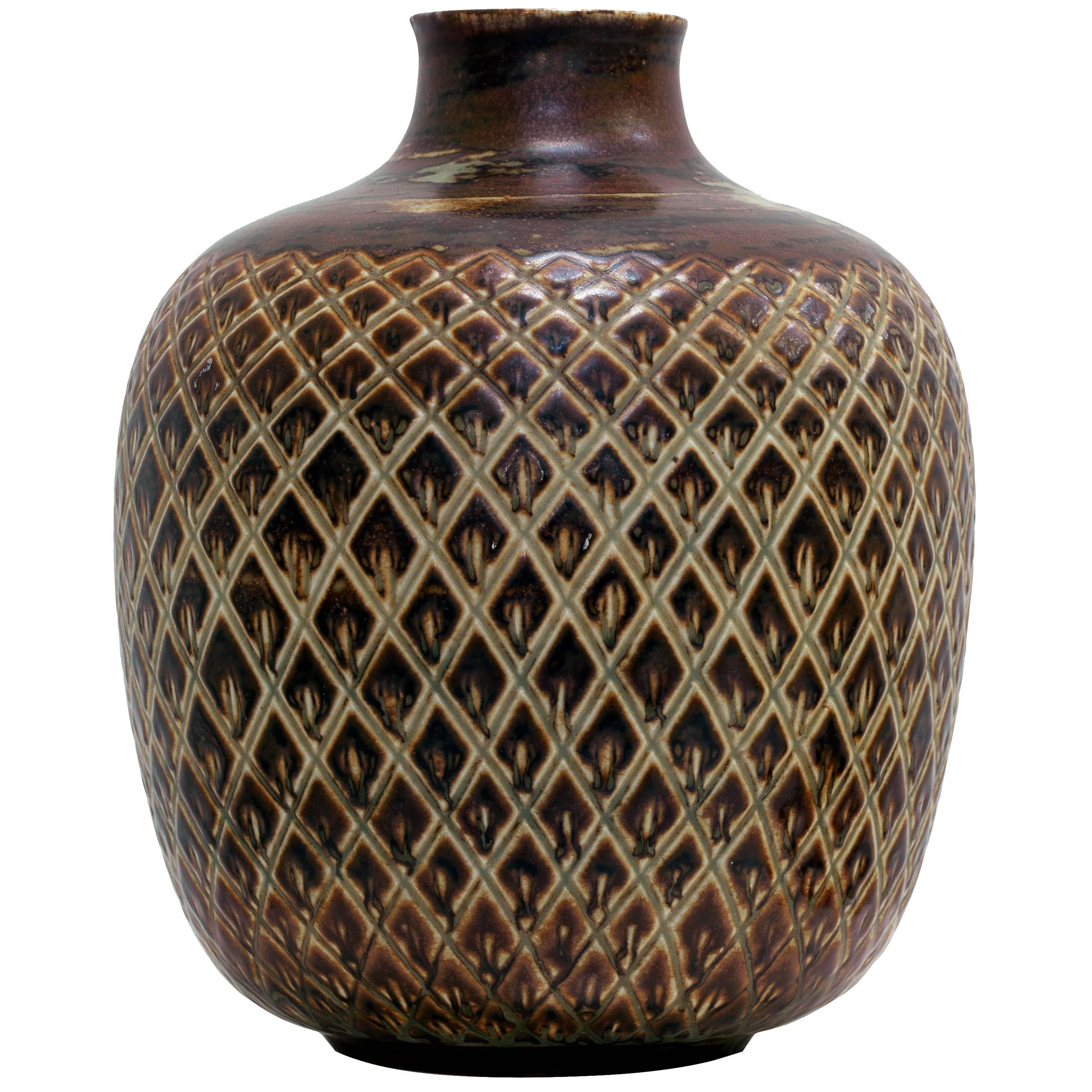 Vase by Gerd Bøgelund For Sale