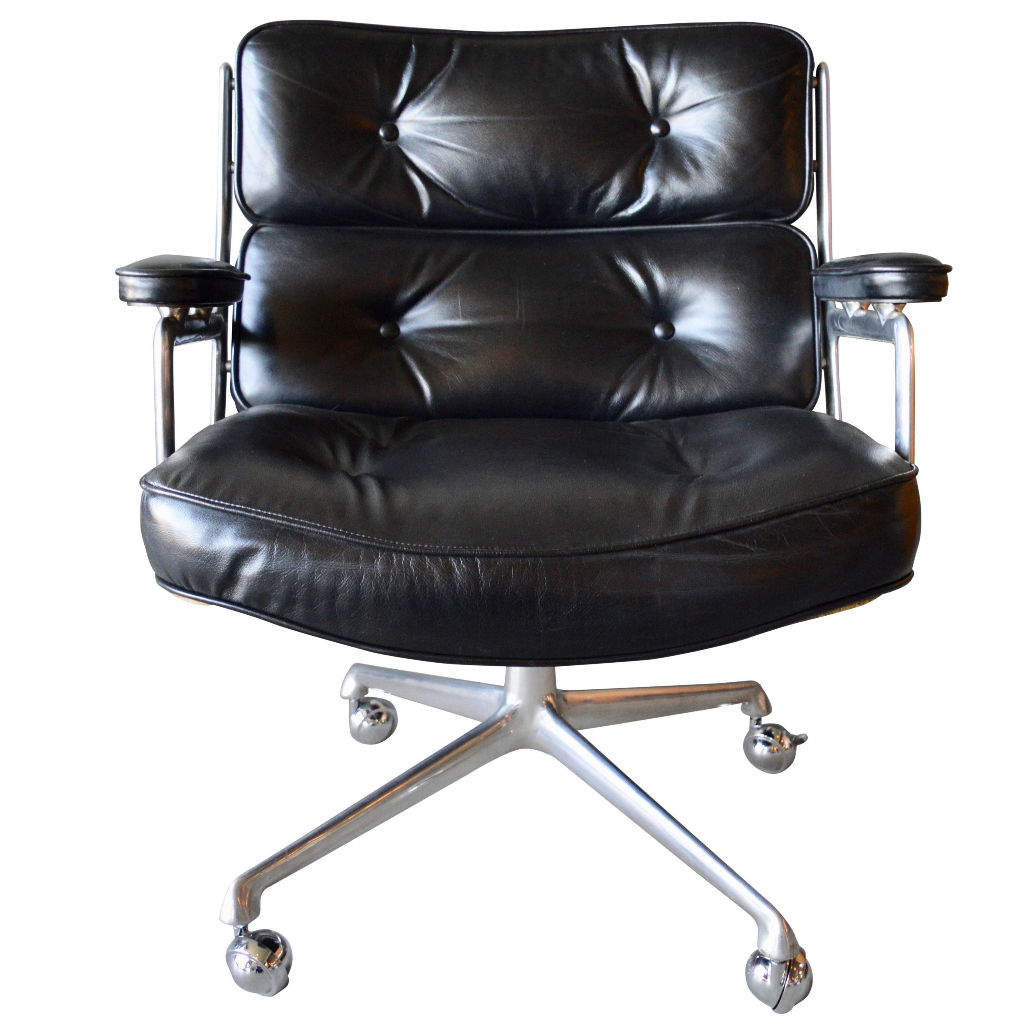 Rare Vintage Black Leather Eames Time Life Lobby Chair