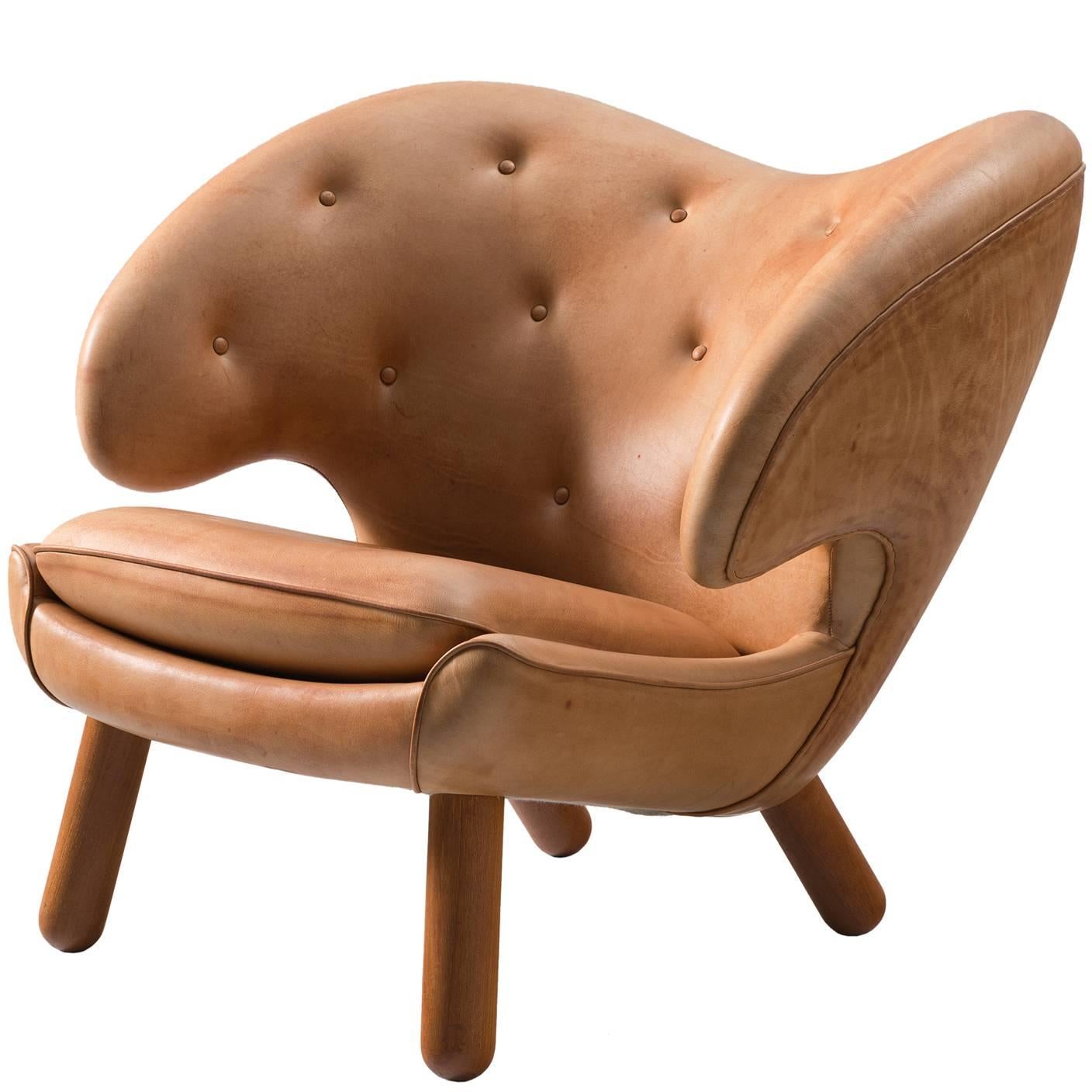 Finn Juhl Custom Pelican Lounge Chair in Special Cognac Leather Upholstery