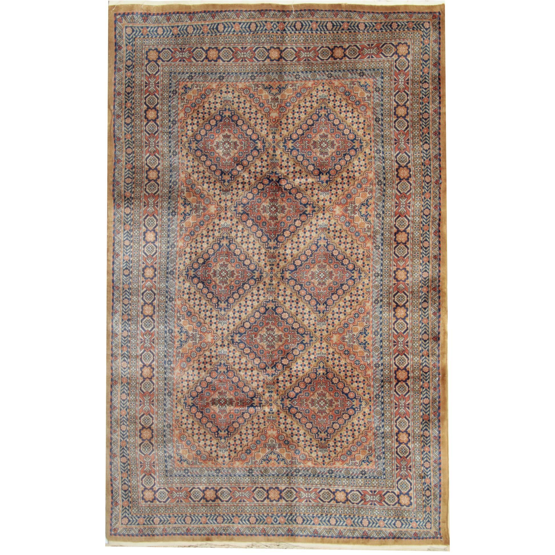 Tapis géométriques au design traditionnel, tapis ancien marron d'Inde 