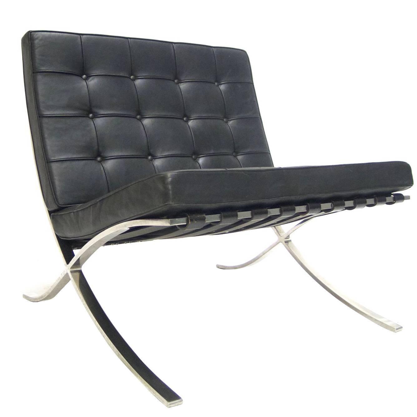  Early Black Leather Tufted Mies Van Der Rohe Barcelona Chair by Knoll