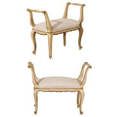 Paire de tabourets italiens vintage avec bois peint d'origine et sièges en lin belge neuf