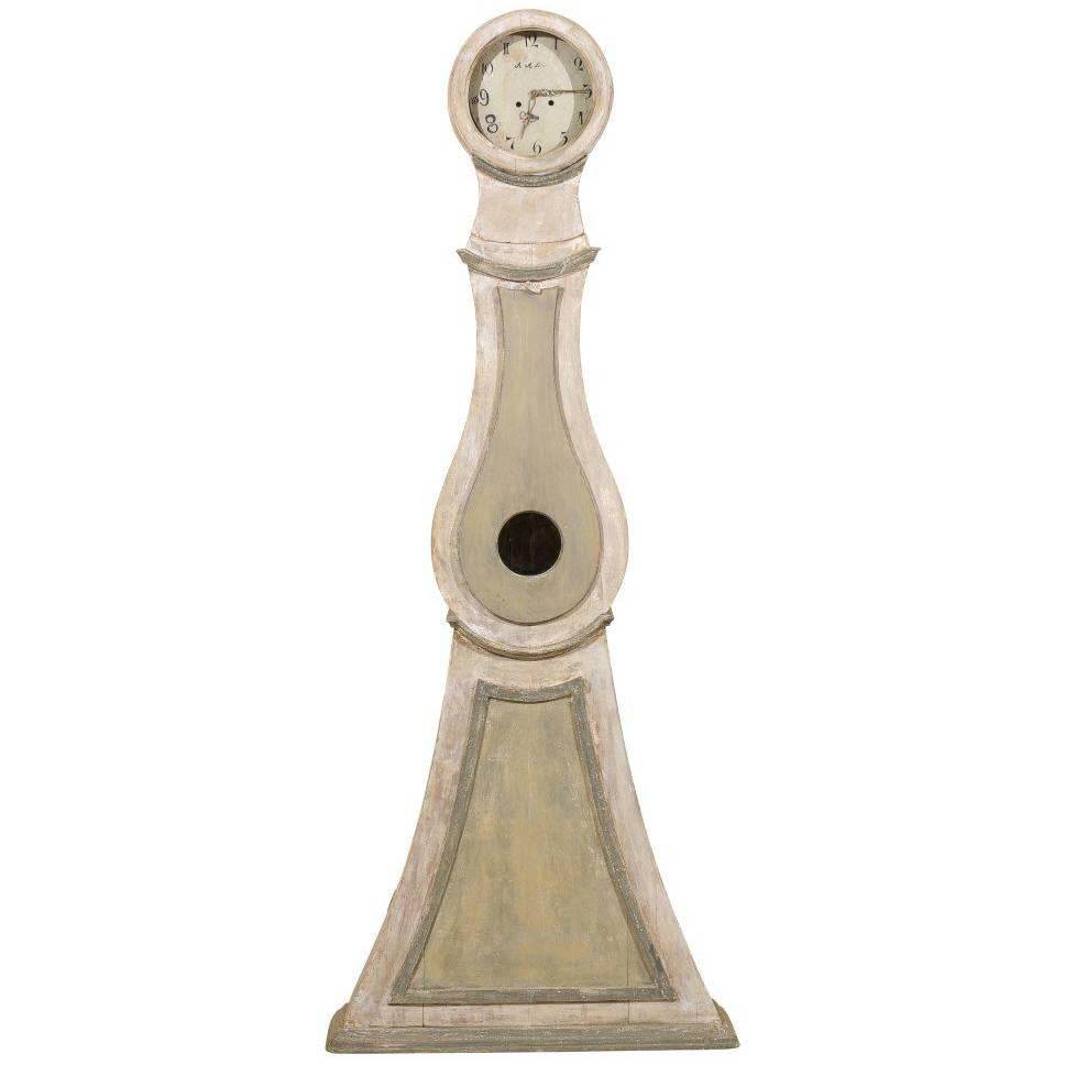 Horloge de parquet Mora suédoise du 19ème siècle avec cadran, mains et mouvement en métal d'origine