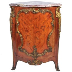 Armadietto angolare in legno di quercia del XIX secolo, francese, intarsiato