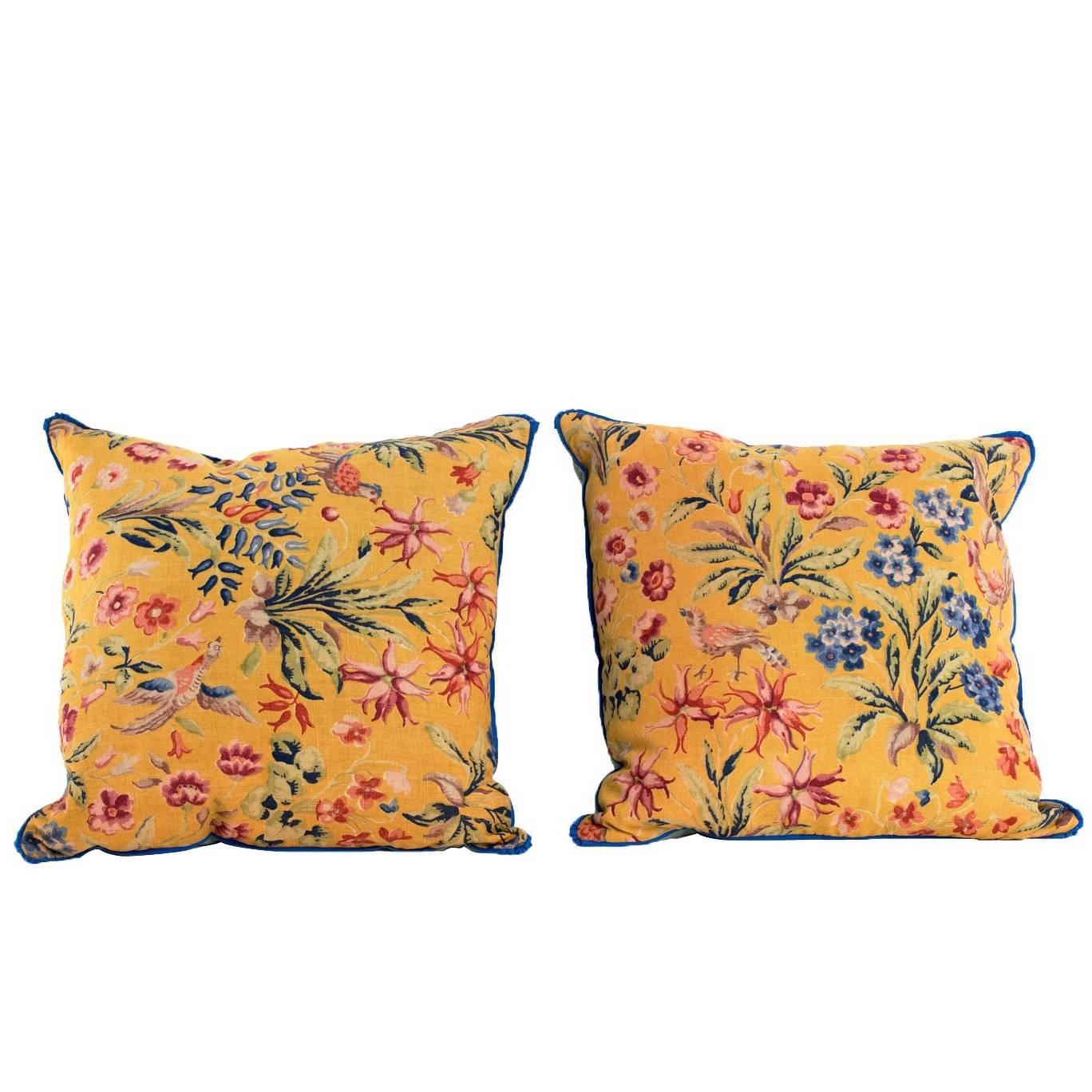 Decorative Pillows in Vintage English Fabric For Sale