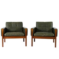 Pair of Hans Wegner AP-62 Lounge Chairs