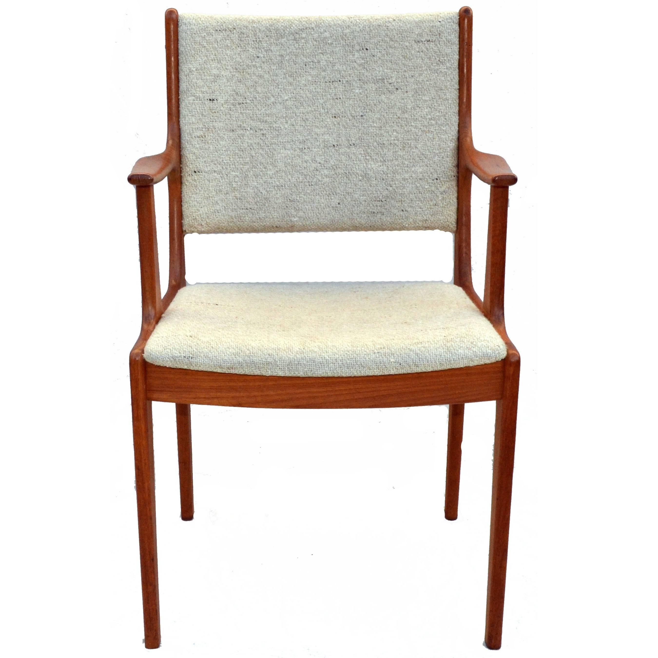 Danish Modern Chair D-Scan