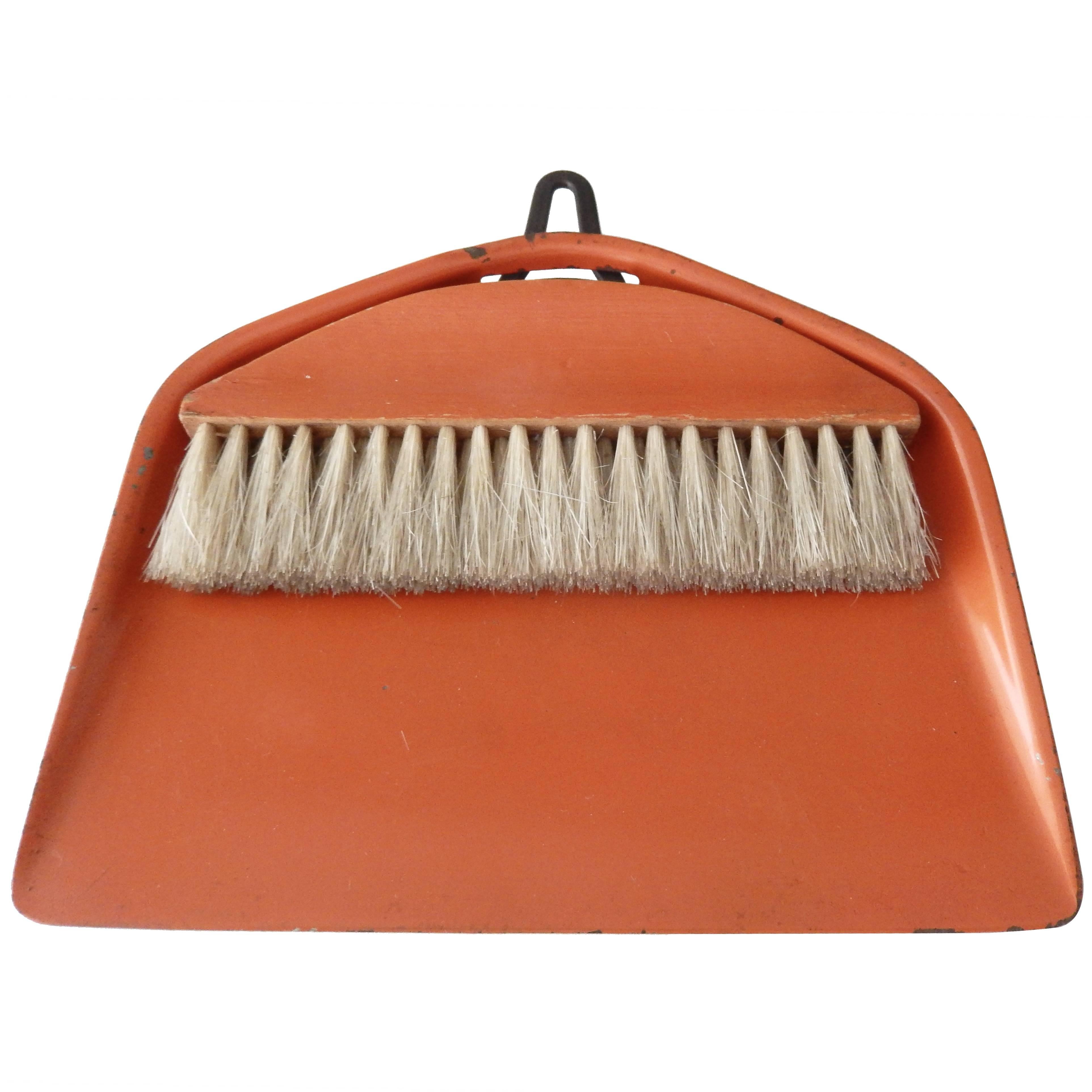 Bauhaus/Marianne Brandt Modernist Crumb Brush and Tray, circa 1929 For Sale