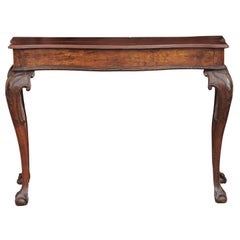 Italian 1790s Rococo Walnut Console Table with Serpentine Front and Carved Legs