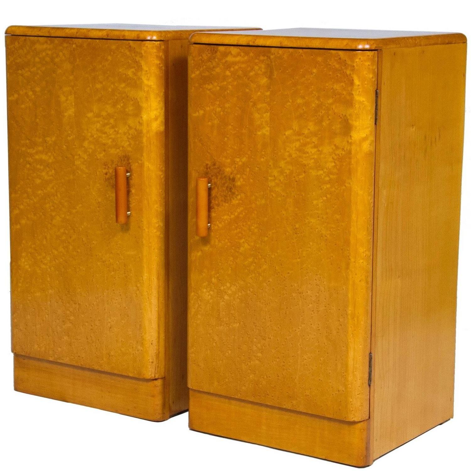 Pair of Art Deco Bedside Nightstands For Sale at 1stdibs