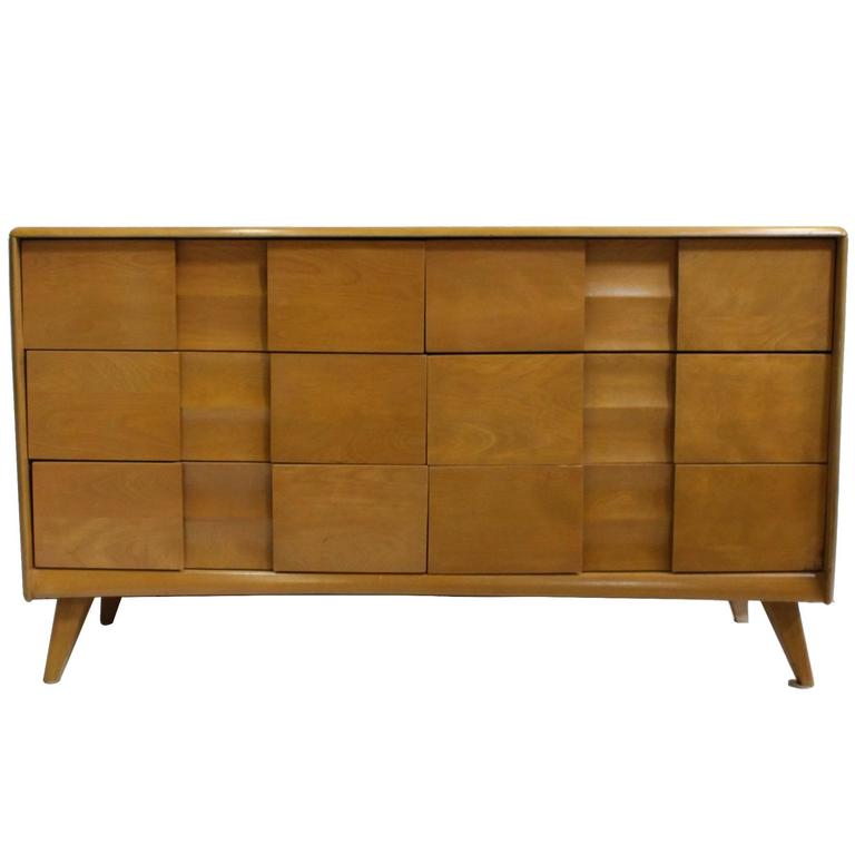 Rare Wheat Color Heywood Wakefield Trophy Dresser Model M574 At 1stdibs Rare Wheat Color Heywood Wakefield Trophy Dresser Model M574 For
