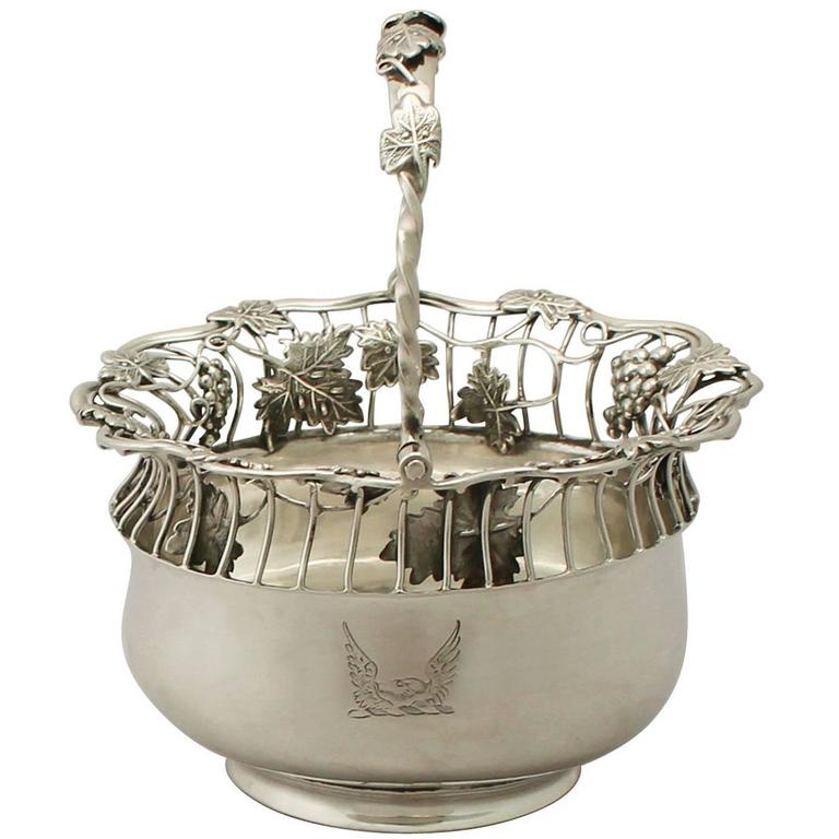 Antique III Sterling Silver Sweetmeat Basket For Sale at 1stdibs