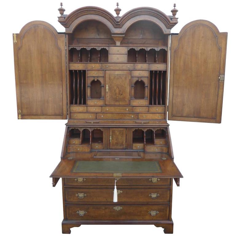 English Bureau Bookcase Secretary Of Burr Walnut At 1stdibs Early 19th Century Burr Walnut Secretary Bookcase