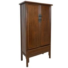 Early 19th Century Chinese Elm Armoire or Cabinet For Sale at 1stDibs