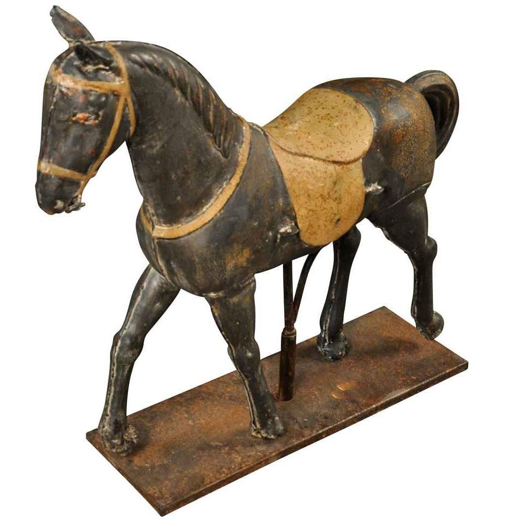 Magnifique cheval à jouets français du 19ème siècle