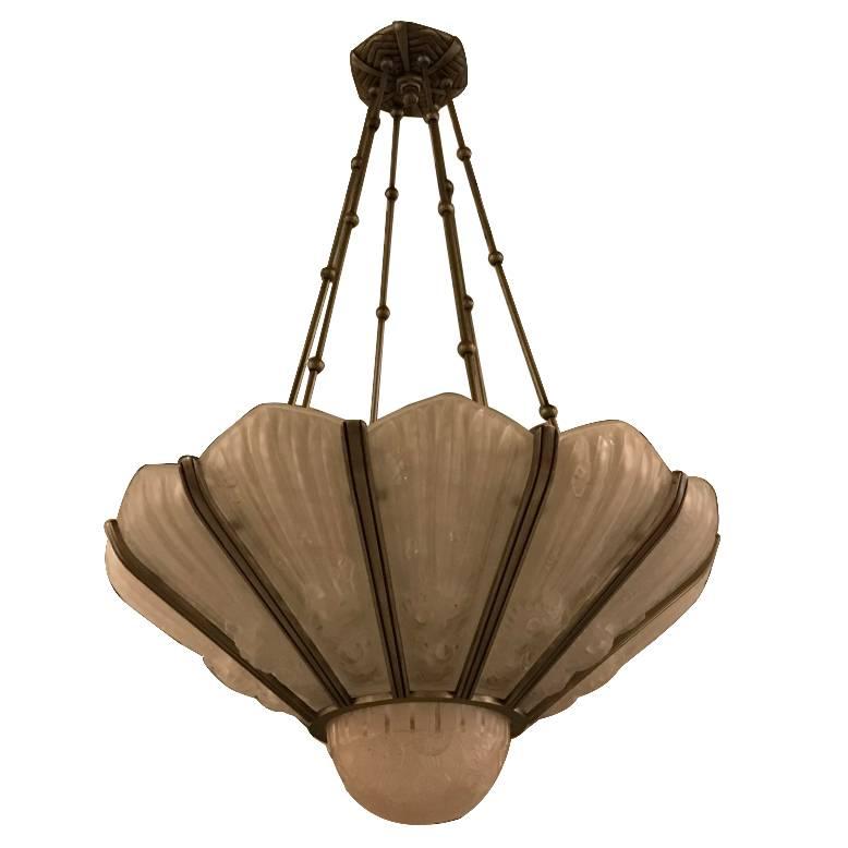 French Art Deco Chandelier by Hettier Vincent and Genet et Michon For Sale