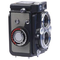 Vintage Yashica 44-Lm 4x4 127 Film Twin Lens Reflex Tlr Camera