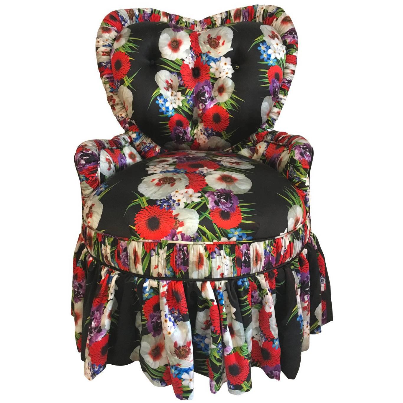  Victorian Style Heart Chair Upholstered in Silk Dolce & Gabbana Fabric For Sale