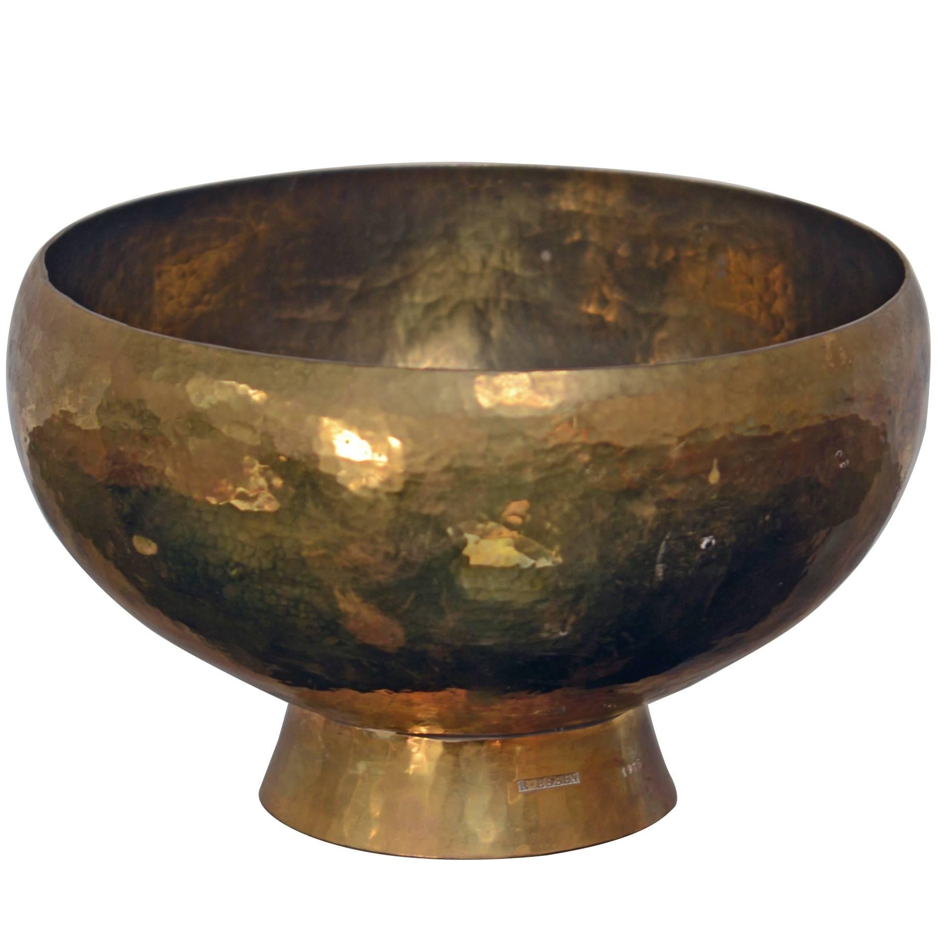 Robert Essen Handmade Hammered Brass Bowl, Sweden, 1970s For Sale