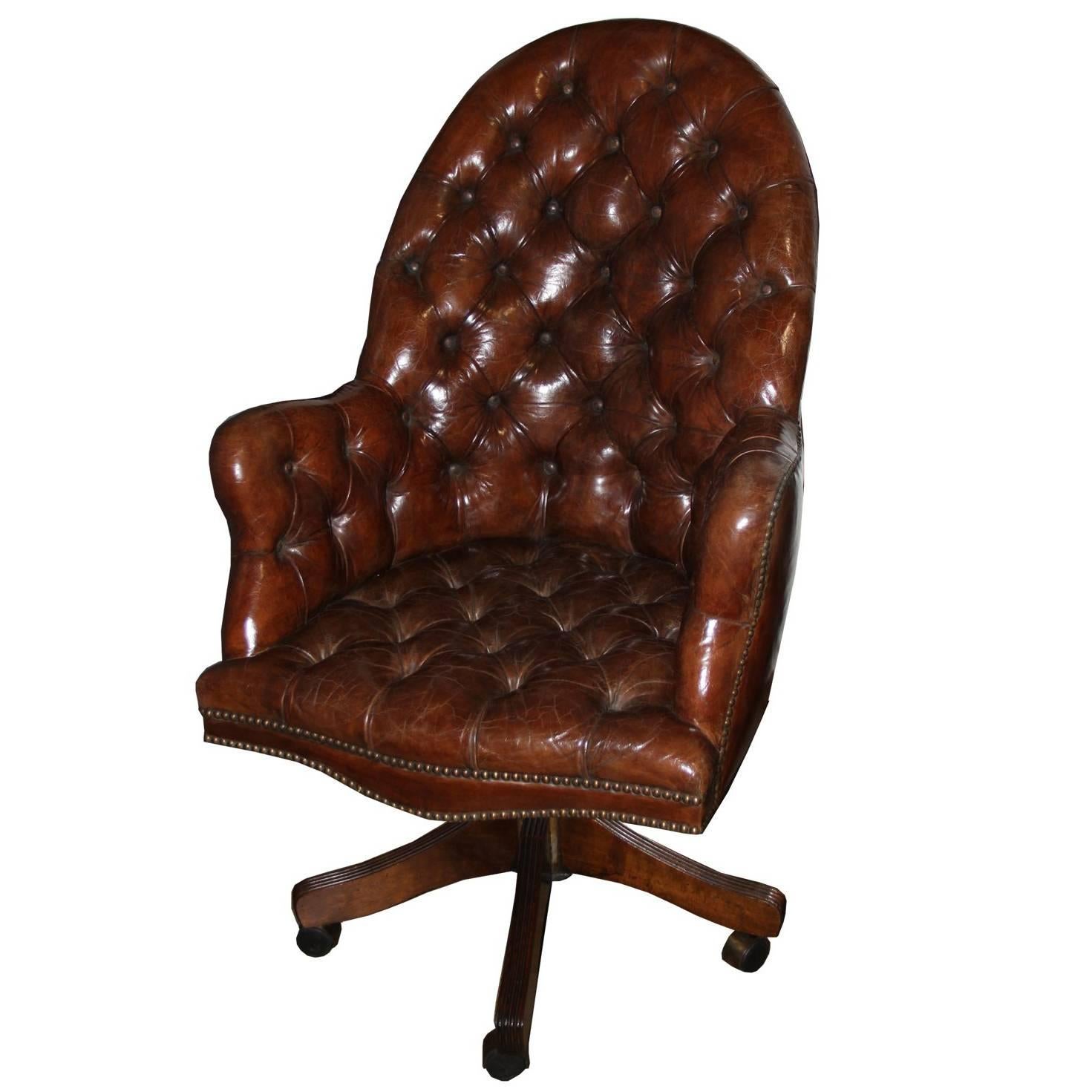 Classic English Tufted and Adjustable Swivel Desk Chair For Sale