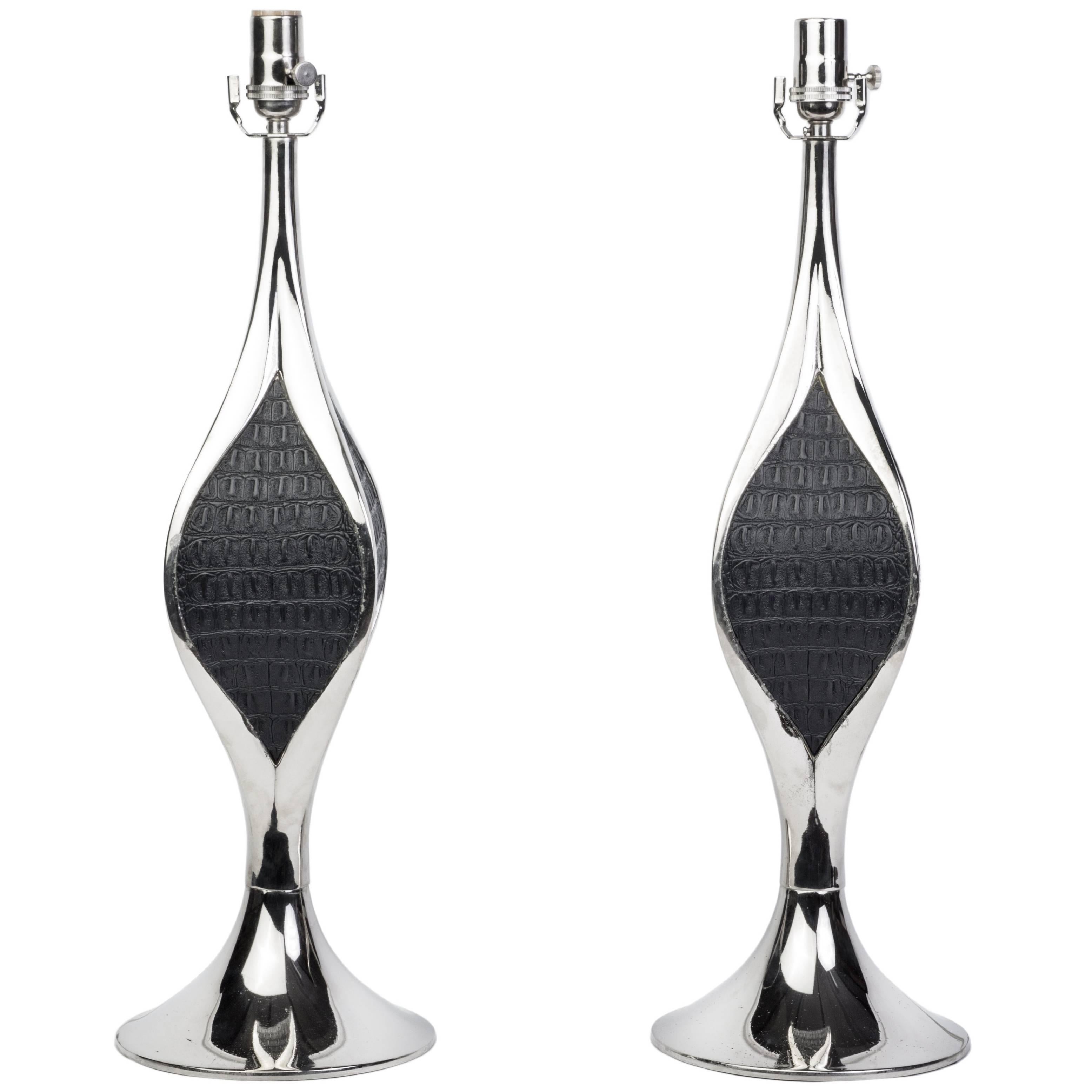 Pair of Mid-Century Modernist Sculptural Chrome Table Lamps by Laurel