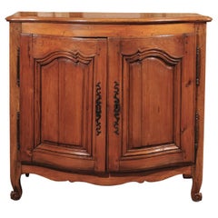 19th Century French Louis XV Style Pine Buffet with Serpentine Front