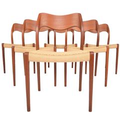 Set of Six Møller Model 71 Teak Dining Chairs